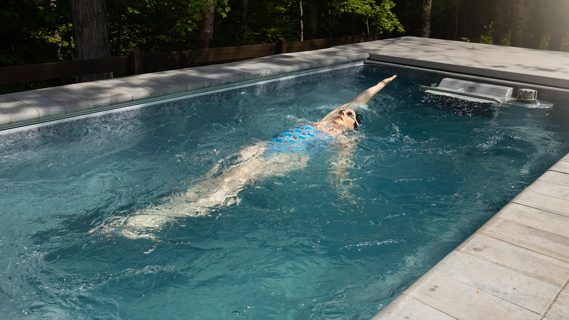 Modular Endless™ Pools versatile original dsk