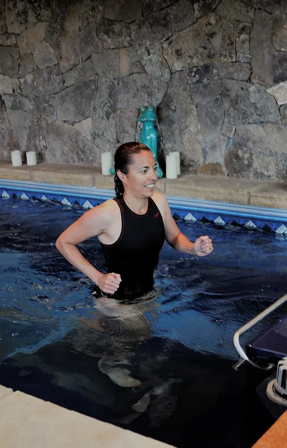 Modular Endless™ Pools underwater treadmill original swim current mob